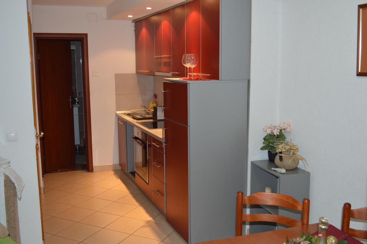 Apartment Aleksandar Tivat Exterior foto